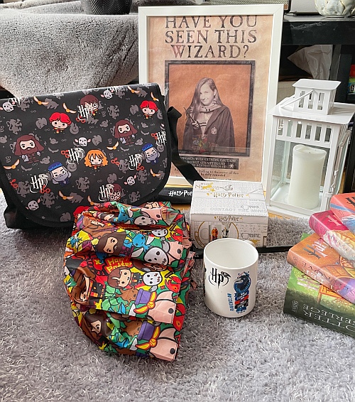 A relikviákat kedvünkre gyűjthetjük - a Tesco választékában most számos Harry Potteres terméket találhatunk