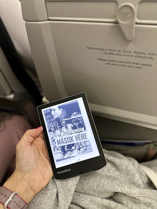 A könyvért köszönet a Jaffa Kiadónak