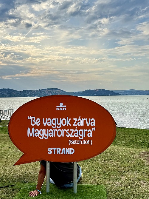 strand2_v