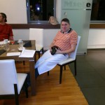 Sanyi lelkesen fotóz. ;)