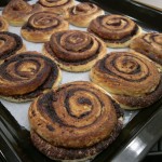 Jól tekert Vili, nem ugrott ki a közepük, mi viszont majdnem éhen haltunk a látványuktól és az illatuktól